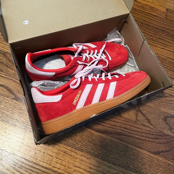 Adidas Handball Spezial -red with pink stripes and laces. W 11.5 M 10.5 - Picture 2 of 2